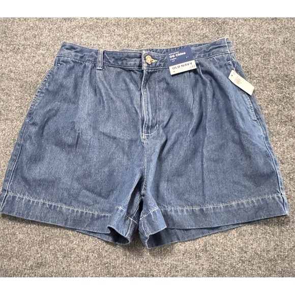 Old Navy Pants - Old Navy OGC Shorts Extra High Rise 4" Inseam Medium Wash NWT
